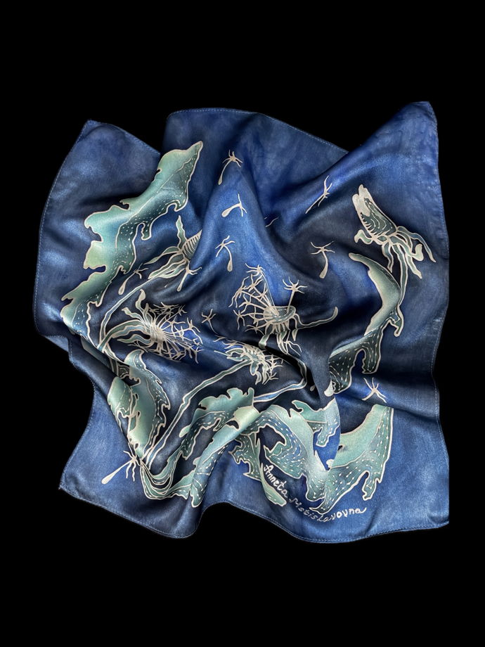 Шелковый платок «Тсахейлу». (Ручная роспись по натуральному шёлку- атласу)