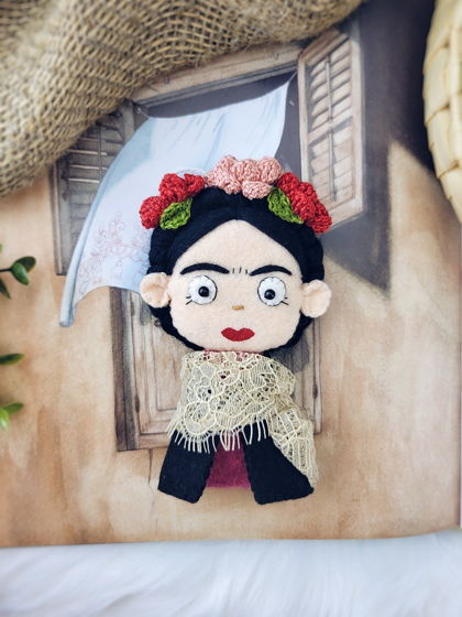 Фрида Кало сувенир / коллекционная ёлочная игрушка ручной работы