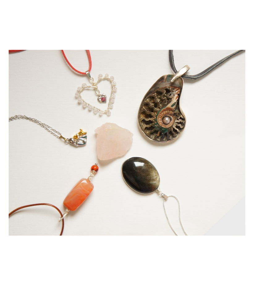 Кулон два сердца плетеный из проволоки wire wrapped розовый кварц рубин