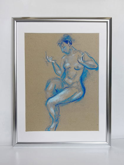 Обнаженная натура в голубых тонах . Интерьерная картина в раме с паспарту.