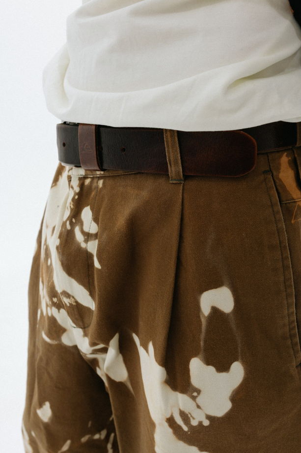 Брюки пятнистые кроя ballon из плотной хлопковой ткани.