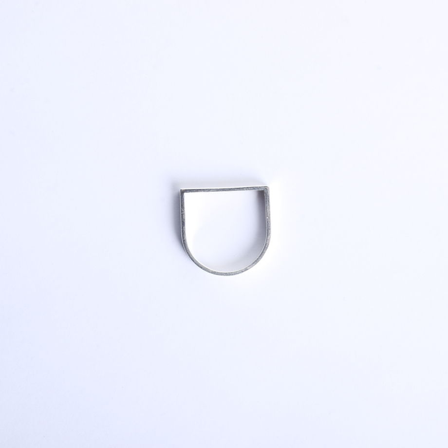 минималистичное кольцо D