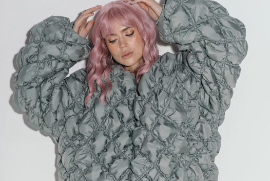 Зеленый бомбер Вау!