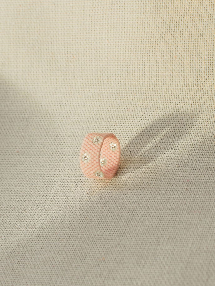 Кольцо «Первоцвет» персик-мята из японского бисера