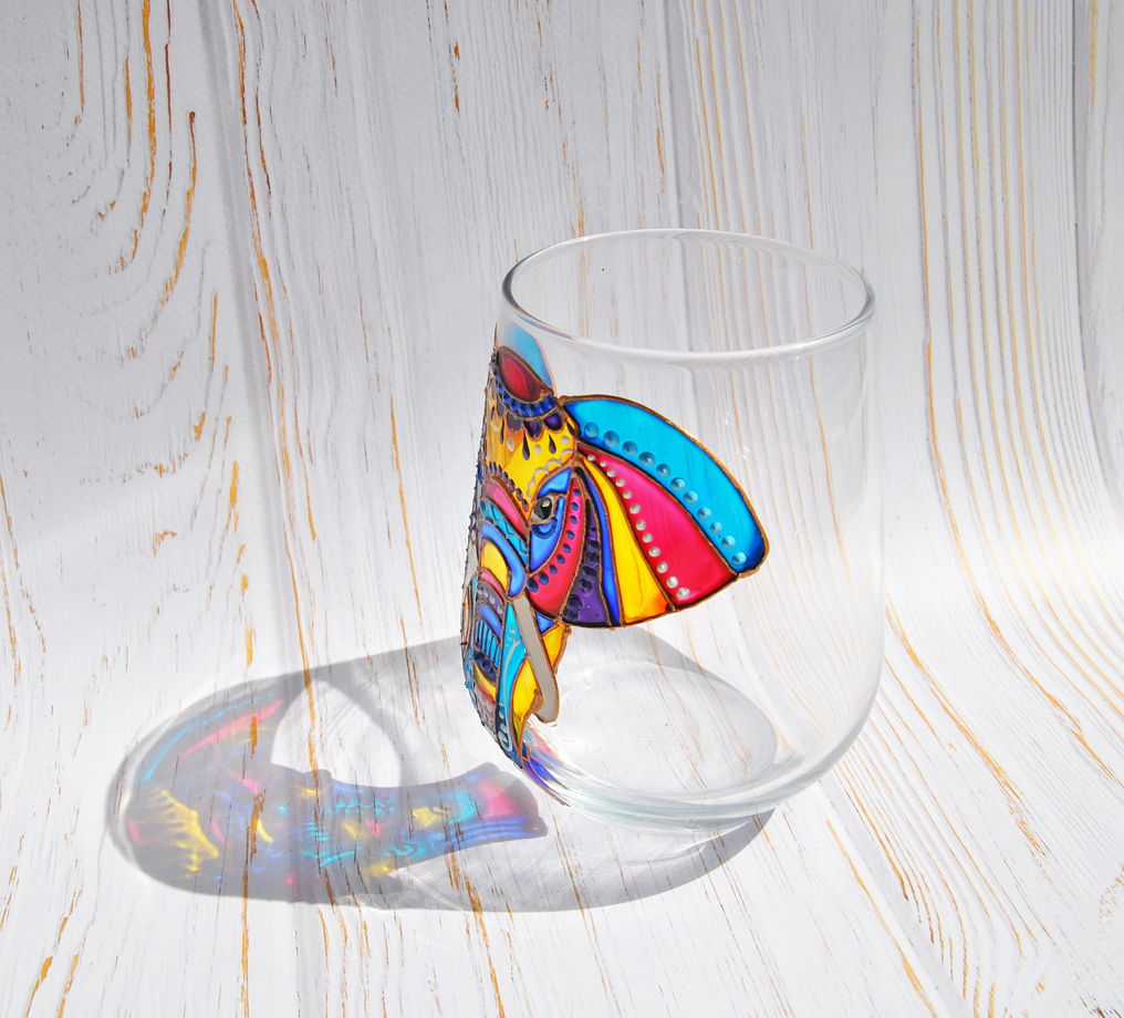 Стеклянный стакан с витражной росписью "Слон"