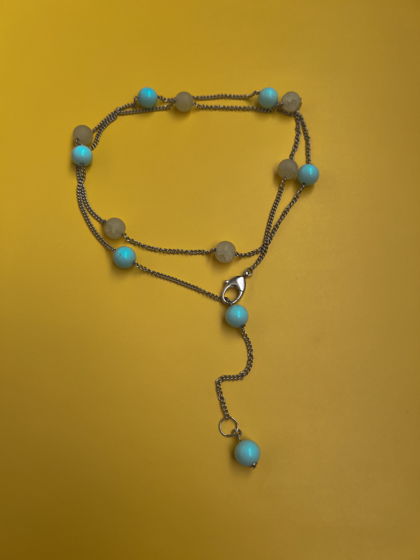 Сотуар из туркаенита и кварца