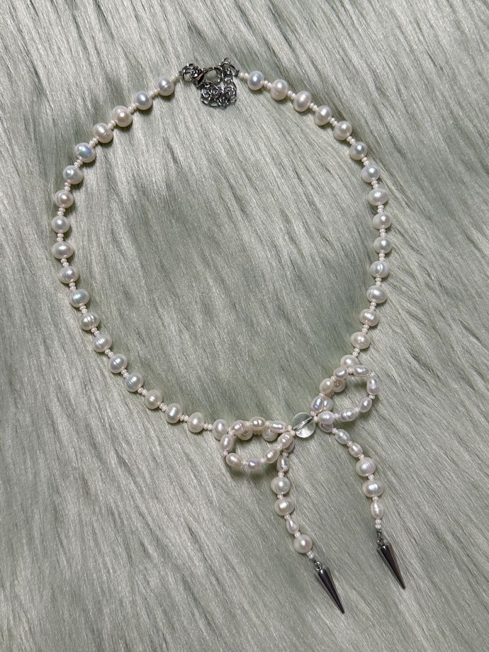 Ожерелье с бантиком из речного жемчуга