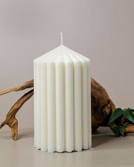 Свеча интерьерная «Great» в молочном цвете