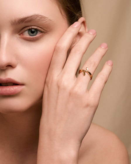 Серебряное кольцо с позолотой для женщин "Узелок"