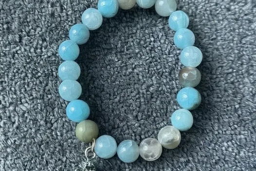 Браслет из натурального «голубого Агата» с ракушкой Ani.g.bracelets
