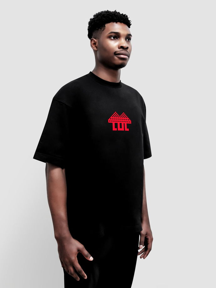 Черная футболка Мухоморье оверсайз принт красный гриб