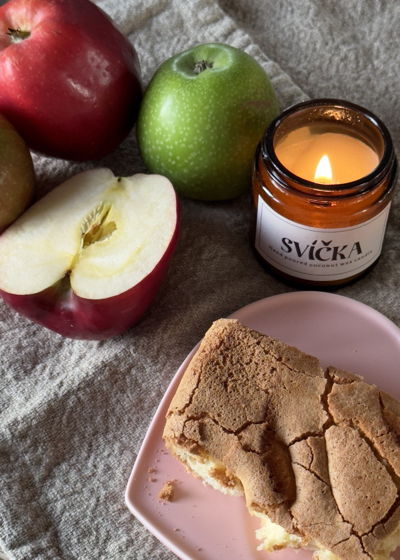 Ароматическая свеча Яблочный пирог с корицей