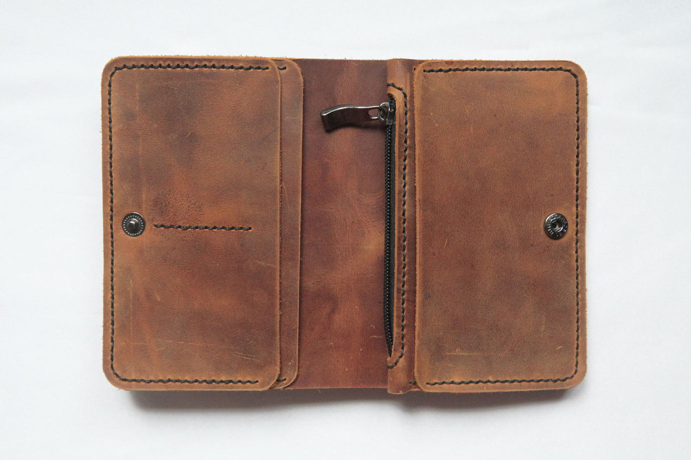 Коричневое портмоне для паспорта и документов из мягкой натуральной кожи ручной работы Wild Village