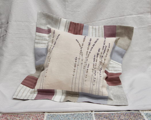 Декоративная подушка «лаванда»