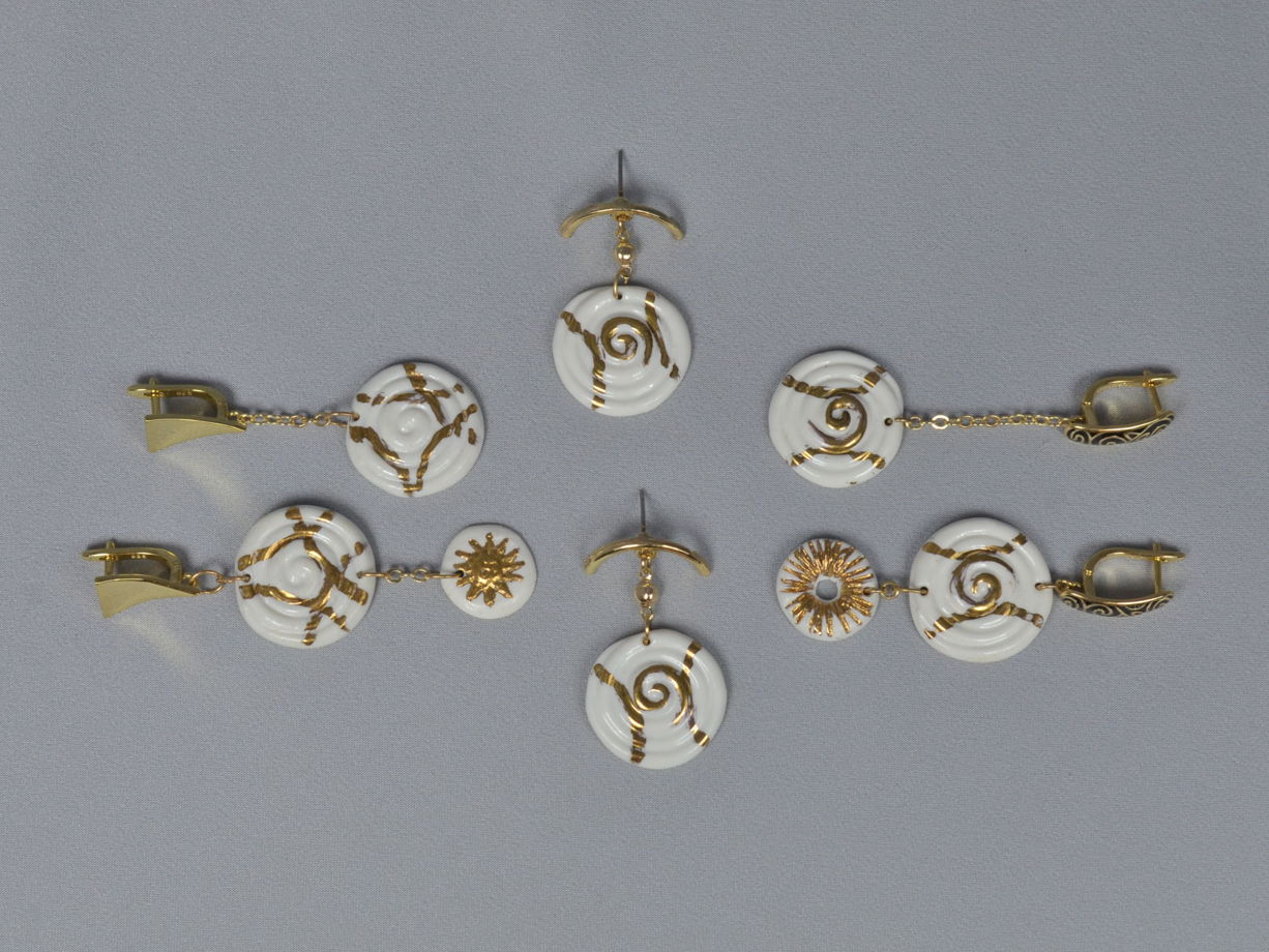 Серьги висюли с подвесками Азия-пончик (эмаль)