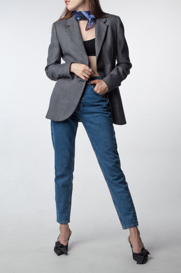 Женский серый пиджак приталенного силуэта из 100% шерсти и плечиками ручной работы Fari Levich