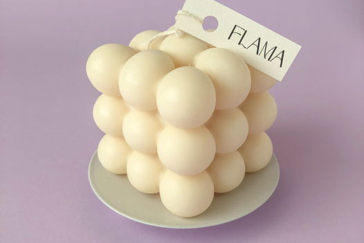 Свеча соевая белая в форме куба (бабл) для интерьера, подарка и декора дома ручной работы Flama