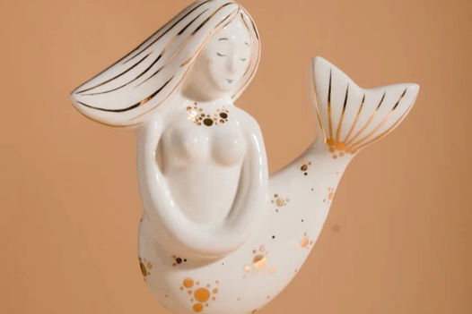 Керамическая ёлочная игрушка ручной работы - РУСАЛКА. Золотая коллекция TAVOLGA.