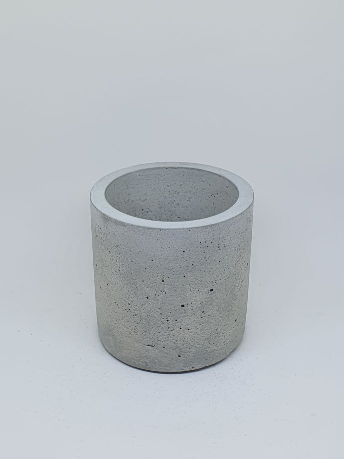 Кашпо из бетона серый цилиндр