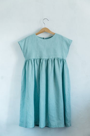Свободное платье "Лето" голубого цвета.
