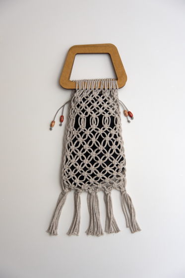 Летняя плетёная сумка ручной работы из хлопкового шнура льняного цвета "Клевер"