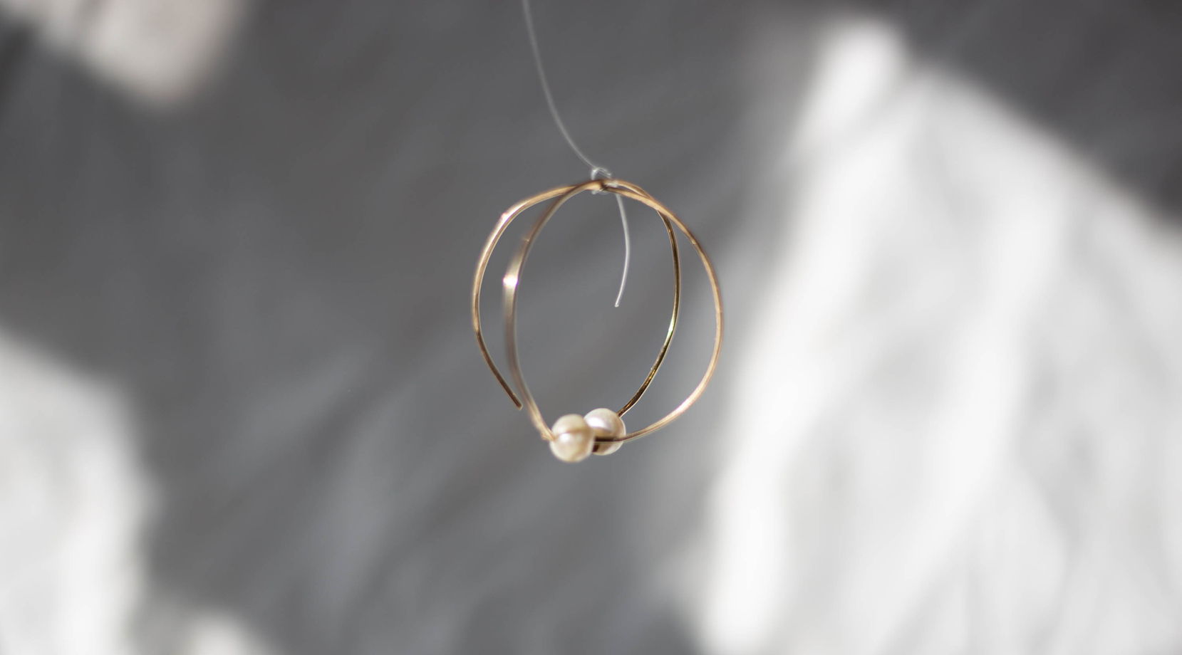 Серьги-кольца с жемчугом, коллекция "La Forme"