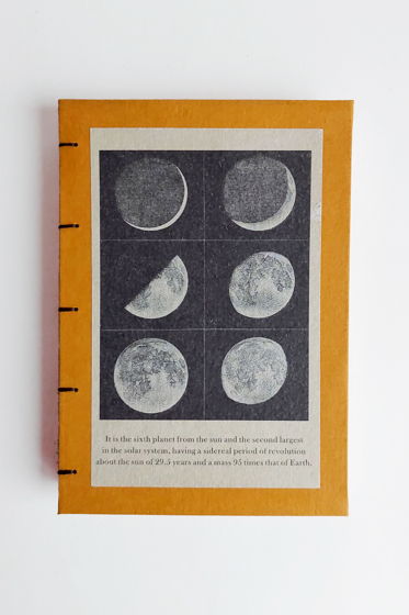 Желтый блокнот А6 ручной работы с картинкой фаз Луны