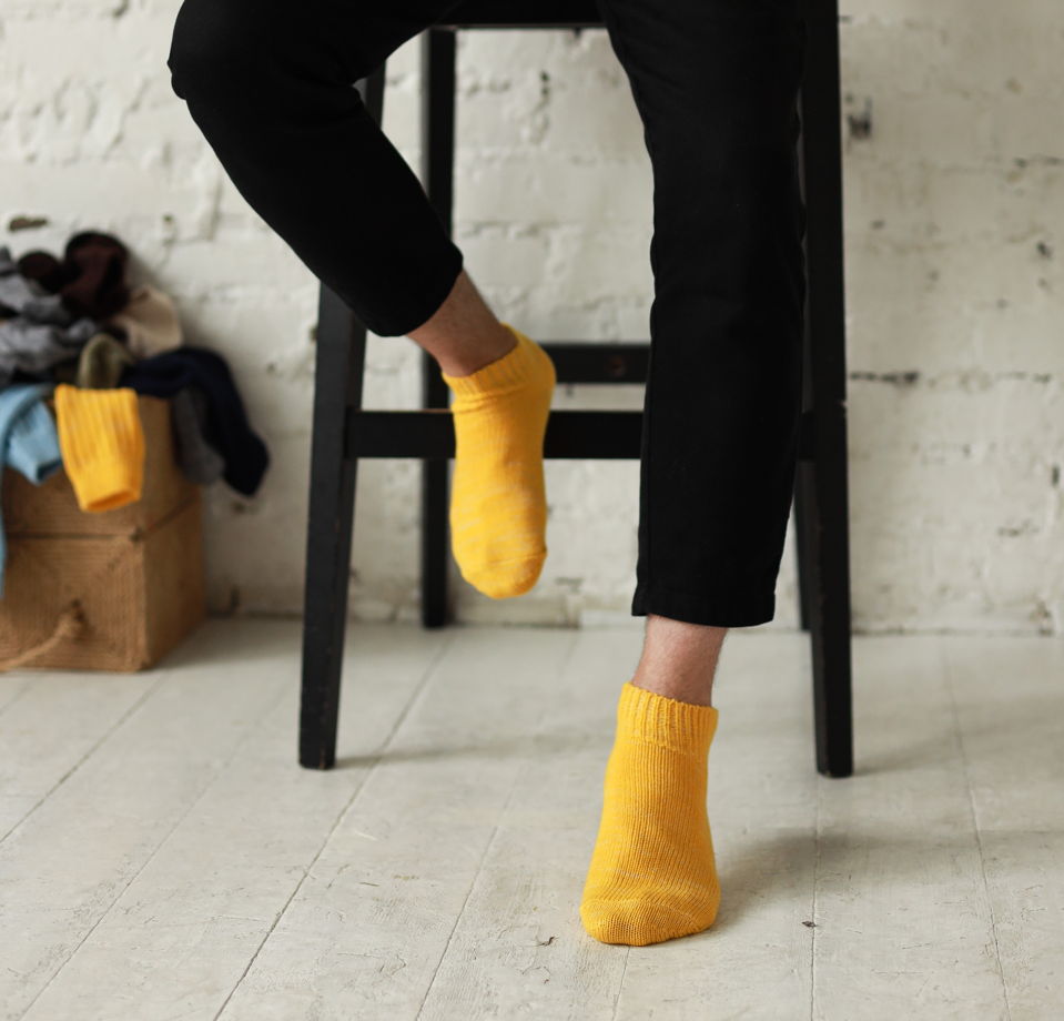 Короткие полушерстяные носки желтые
