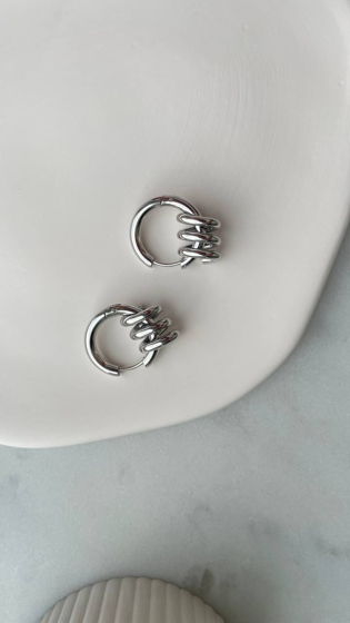 Серьги-кольца с пружинками под серебро