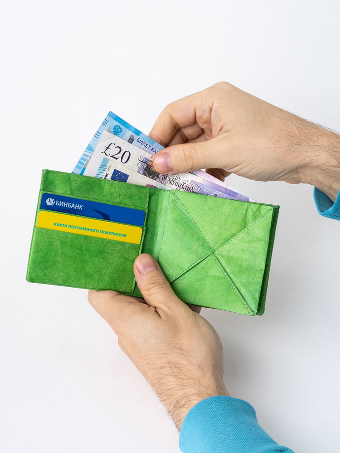 Бумажник ALAP для банкнот, карт, монет из тайвека зелёный